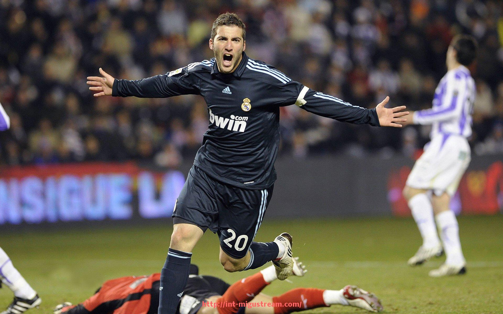 咪咕体育直播-篮球运动中“内外线联动比例”是否已成为球队攻防衡量标准之一